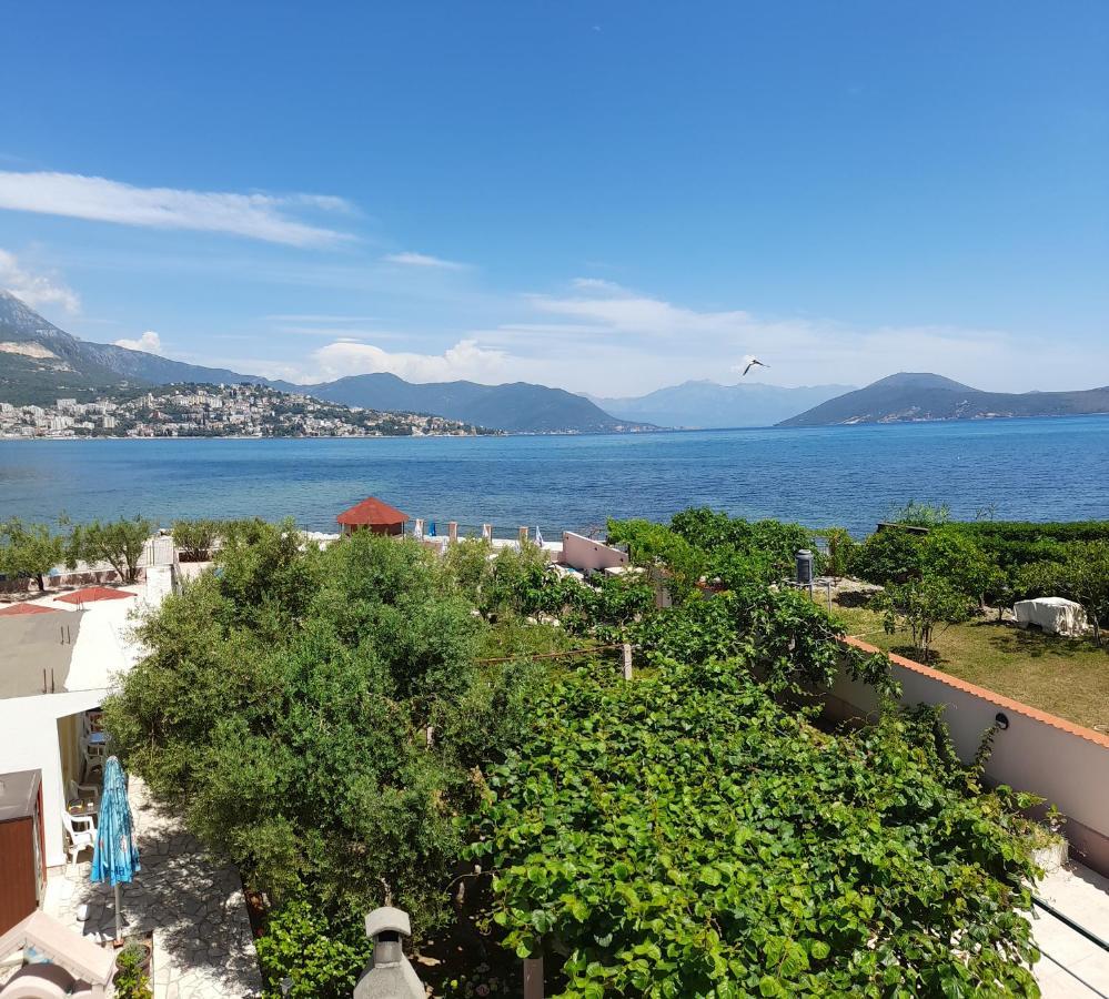 Apartments Maxi Katic Herceg Novi Zimmer foto