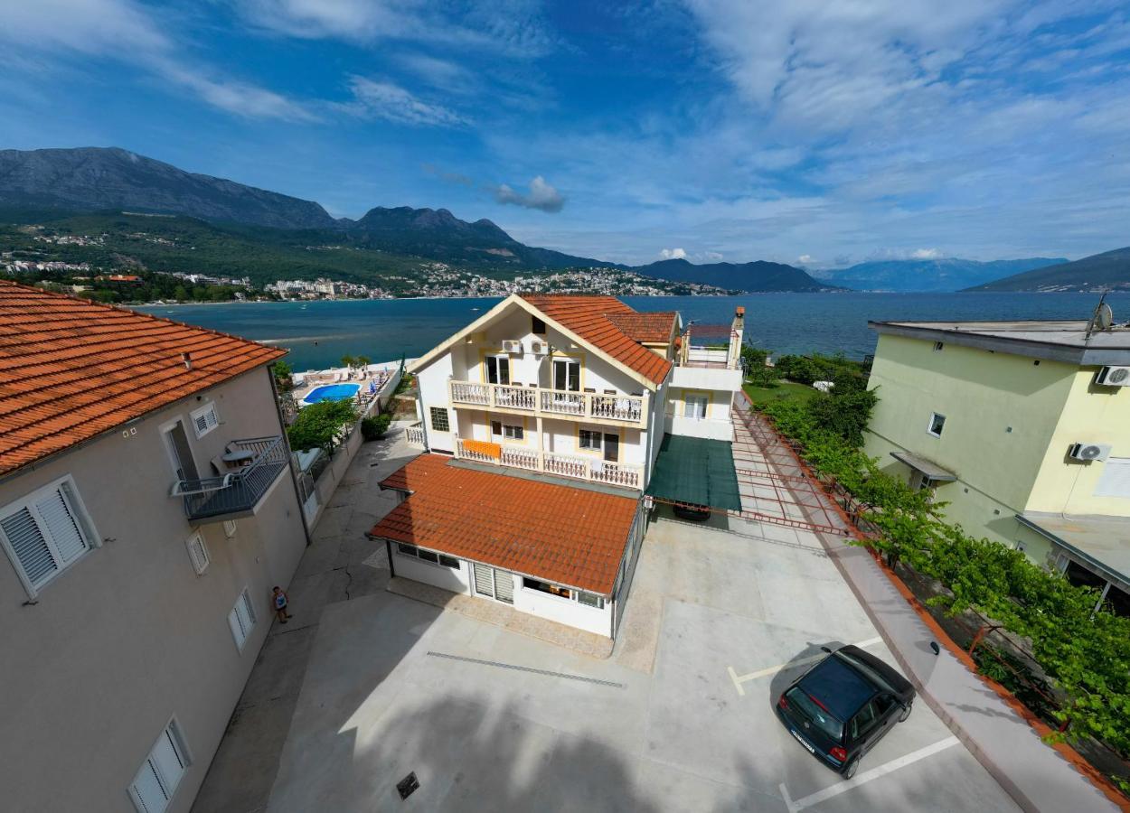 Apartments Maxi Katic Herceg Novi Exterior foto